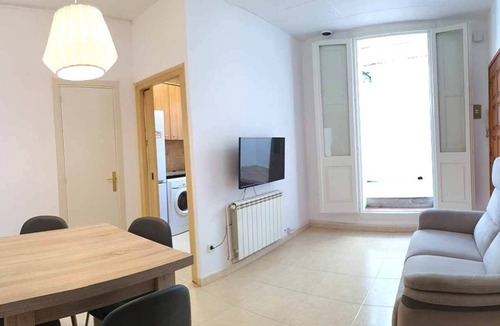 Sant Joan de Les Abadesses Apartment | Un Apartamento Cómodo y Agradable Para Desconectar