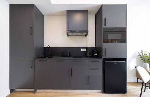 Perchel Sur Apartment | Urban Escape in Central Malaga by Stay Homy