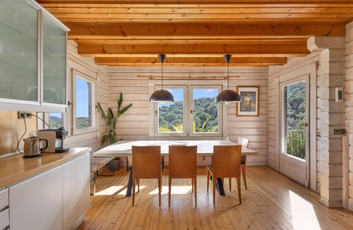 Argentona House | Vacation Home 'Finland House Barcelona' with Sea Views, Wi-Fi & Air Conditioning