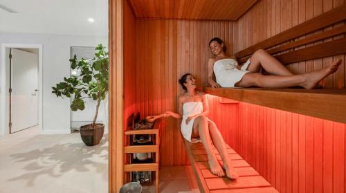 El Paraiso Villa | VACATION MARBELLA I Villa Ava, Private Heated Pool, Rooftop Hot Tub, Sauna, Luxury Interior, Close to Golfs, Beaches and Puerto Banus
