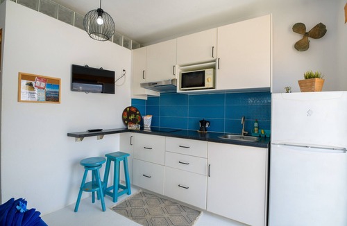 Caleta de Sebo Apartment | Vacation Studio 'Loft La Caletilla' with Sea View and Private Terrace