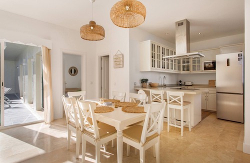 Geafond Villa | Vacation Villa 'Ole Bahiazul – Private Pool' with Sea Views, Wi-Fi & Air Conditioning