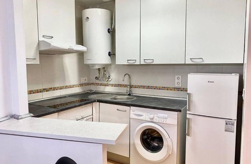Villa de Vallecas Apartment | Valleca Tren Sierra Guadalupe 2 (1 bedroom apartment)