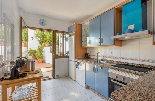 Almunecar Villa | Villa Andaluza with Sea View, Pool, Garden & Wi-Fi