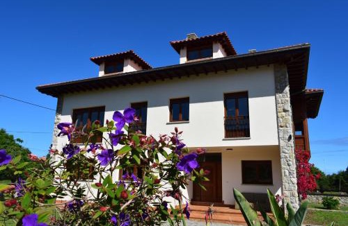 Naves Villa | Villa El Martín