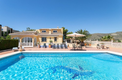 Coveta Fuma Villa | Villa Filip with Fantastic Sea View, Pool & Wi-Fi