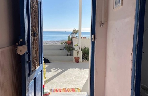 Nules House | Villa Margarita 3-bedroom villa in enchanting Platja de Nules with WiFi, AC