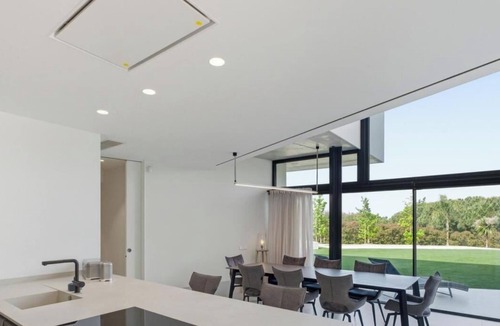 Perelada Villa | Villa Meridian: epicentro del lujo contemporáneo en Peralada Golf