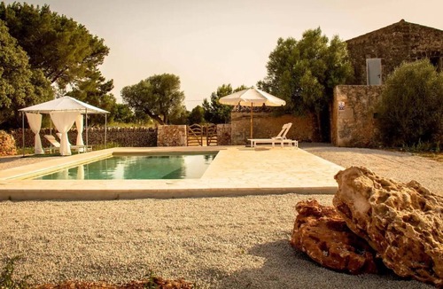 Es Palmer Villa | Villa 'Son Vela' with Private Pool, Wi-Fi and Air Conditioning