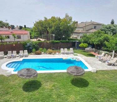 Alicante Villa | White Paradise Villa - Sol y Luz - by SunCastle apartamentos