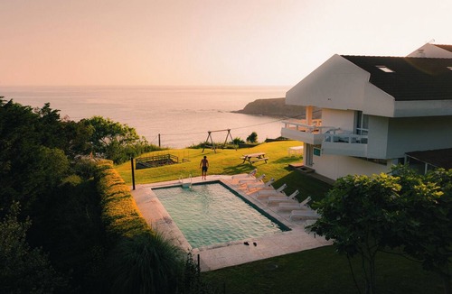 Comillas City Center Villa | Wishome—Large house with a pool in the best location in Comillas