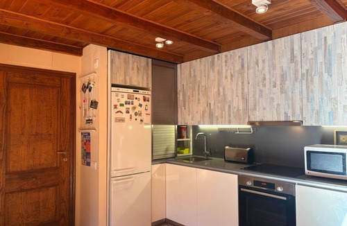 Pla de l'Ermita Apartment | Wohnung mit privatem Garten und gemütlichem Puig Falcó 2 Vall de Boí by Interhome