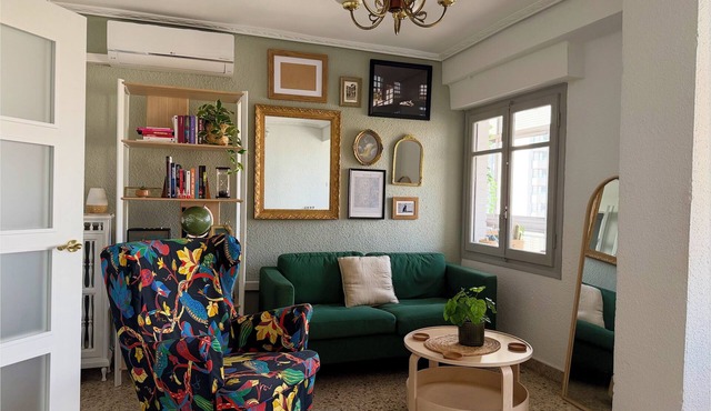 3BR Cozy Apartment 5 min from AVE Station