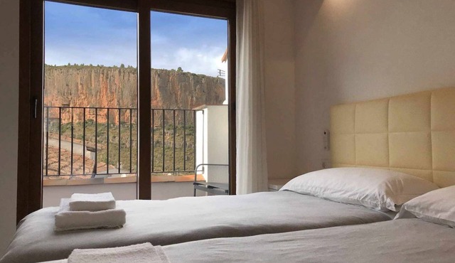 Alojamiento con terraza en Chulilla