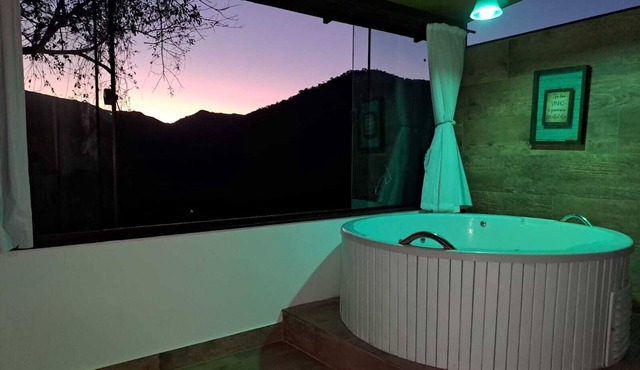Apto. Panorâmico Master em Teresópolis,hidromassagem, Dentro do Parque Florestal
