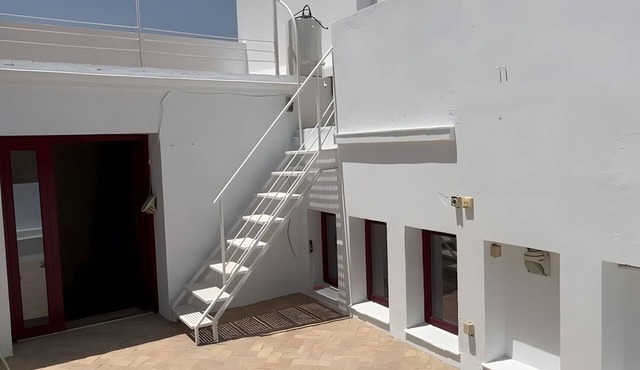 Apartment 'Ático Con Piscina Sevilla Centro' with Private Pool, Wi-Fi and Air Conditioning