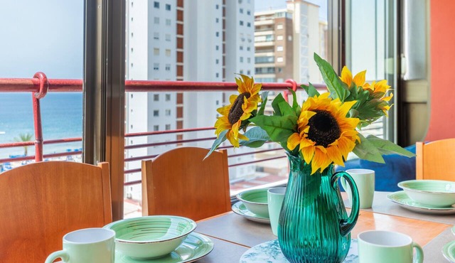 Apartment 'Coblanca 7' with Private Terrace, Wi-Fi and Air Conditioning