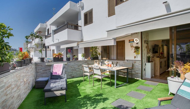 Apartment 'Esther Dream Bungallow' with Pool, Wi-Fi, A/C, Terrace & Garden