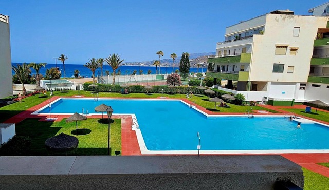 Apartment in Salobreña with Sea Views