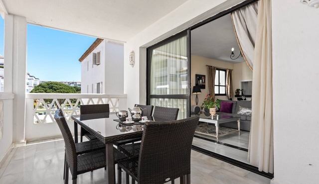 Apartment 'Puerto Banus2 Beachfront and Pools' with Shared Pool, Wi-Fi and Air Conditioning