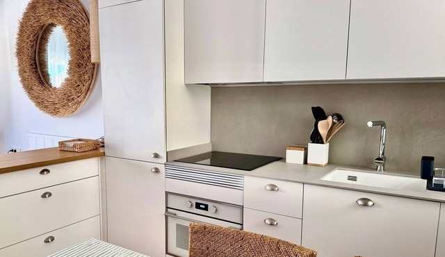 Apartment with terrace and sea view - 3 bedrooms - Llançà (Cap de Creus)