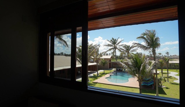 Beachfront Studio with Pool Caponga in Caponga