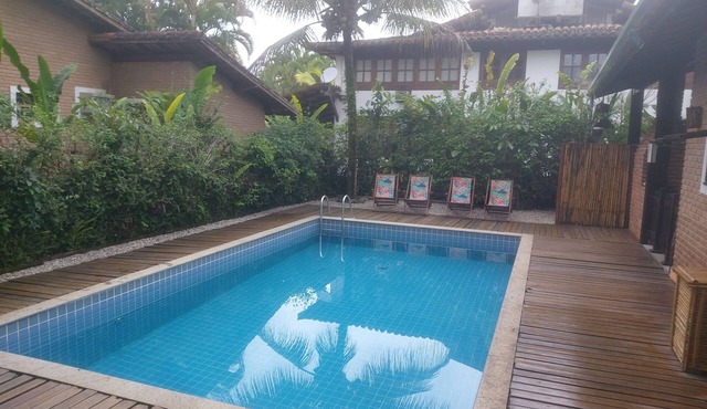 Beautiful house close to the beach in the Itamambuca condominium with complete security