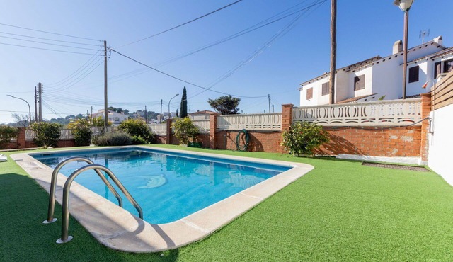 Beautiful private villa for 12 guests with WIFI, A/C, private pool, TV, patio and pets allowed