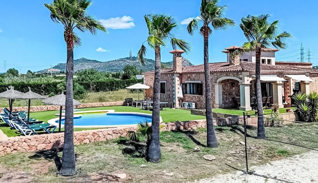 Bouganville by Interhome