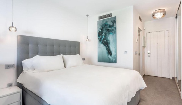 by RIVA - Cozy, Contemporary Studio in Puerto Banus Gardens