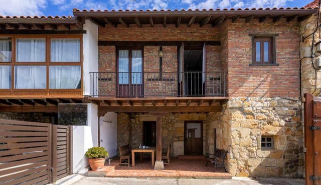 Casa con jardín cerca de la playa - El porton