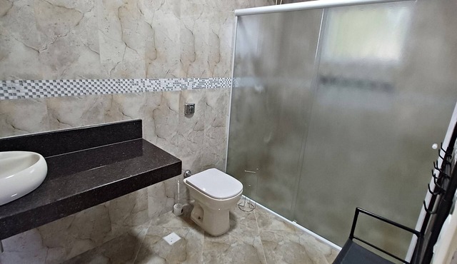 Casa Dentro do Condomínio Parque Suíça, Acomoda 21 Pessoas in Parque Suica Caieiras
