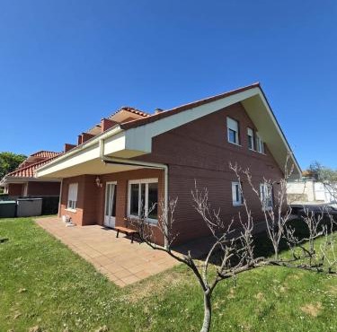 Casa el Bosque in Camargo