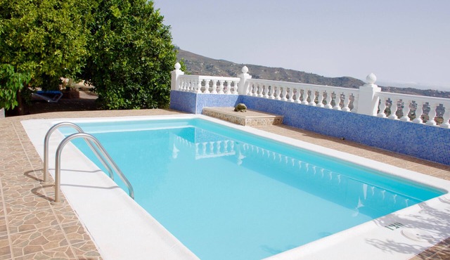 ▫️ Casa Rosa by I N Z U L A E ▫️ Heated Pool▫️ Gym ▫️ Table Tennis ▫️ WiFi ▫️