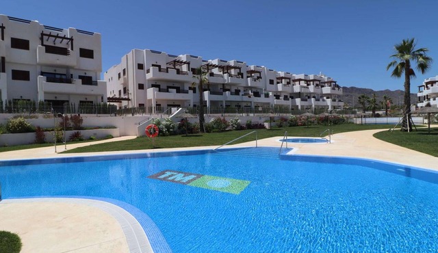 Charming apartment in San Juan de los Terreros, communal pool access, near beach for 4 people