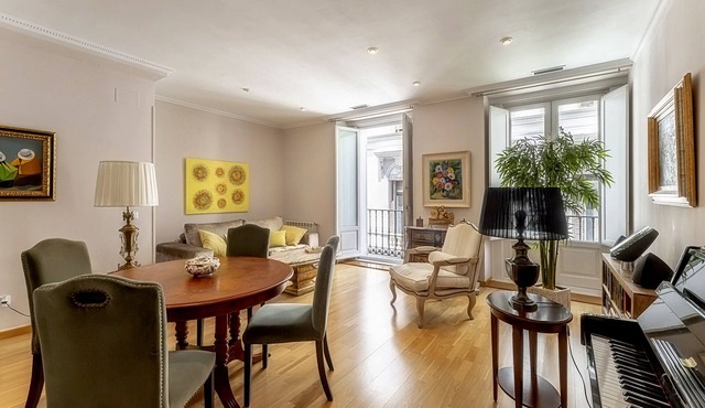 Charming apartment Cortes