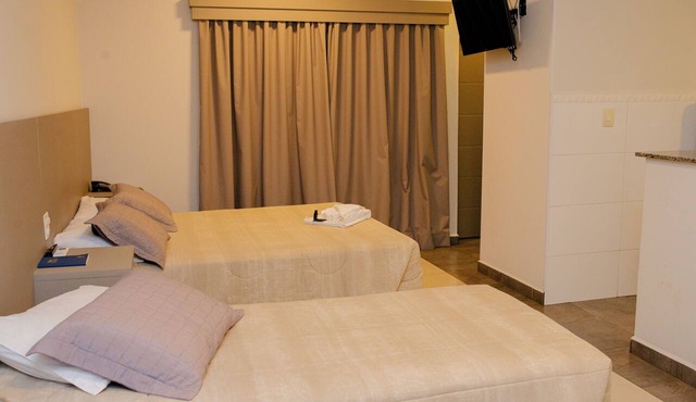 Colonial Flat Hotel in Itapetininga