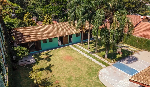 Comfortable single-storey house in Granja
