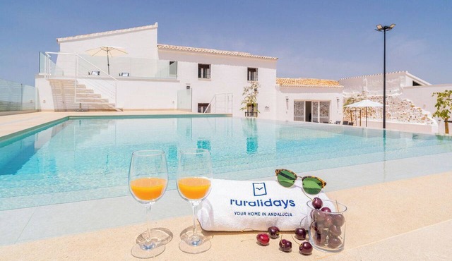 Cortijo La Alcaidía Archidona by Ruralidays