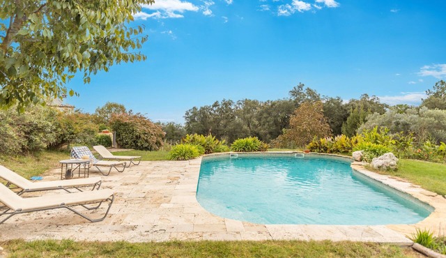 Country House 'Vinyoles 2' with Mountain View, Shared Pool and Wi-Fi