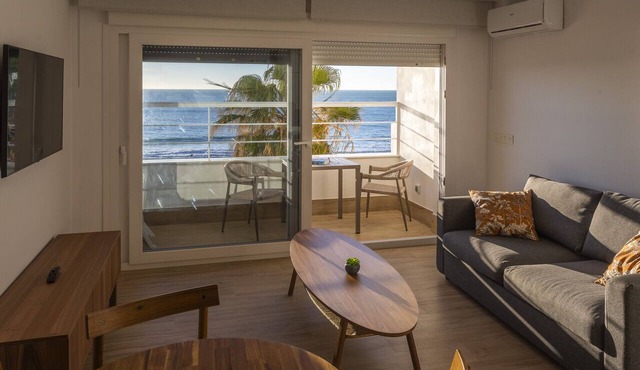 DELFIN Sunny Home by Cadiz4Rentals