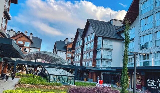 Downtown Gramado-RS - With Free Parking - Vita Boulevard in Gramado