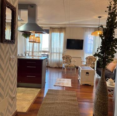 DUPLEX CON VISTAS AL MAR,WIFI Y PARKING
