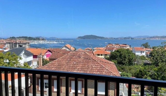 Duplex with Shared Pool, Ribeira in Baiona