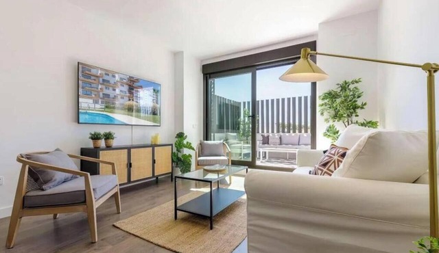 El Nuevo Nogal: Luxury and Comfort in the Heart of Torre del Mar, Spain, Málaga