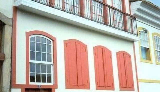 Excellent Location! Historic center! Ideal for 6 to 10 people! in Ouro Preto