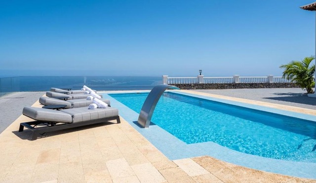 Exclusive Mountain Villa with Heated Pool & Stunning Ocean Views