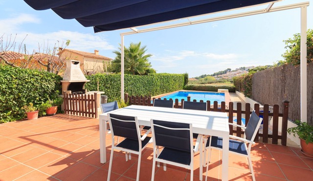 Fantastic house with sea view and private swimming pool