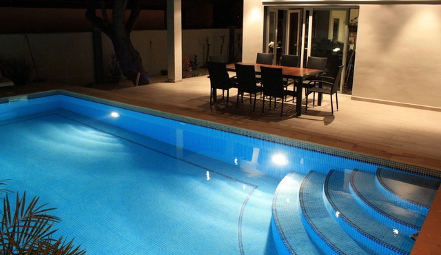 Fantastic top modern holiday home with large solar heated pool near the beach in Vinaros