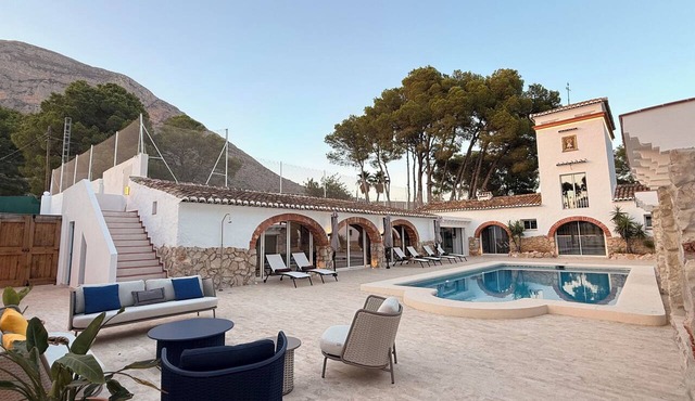 Finca Matriz - A Peaceful Haven in Jávea